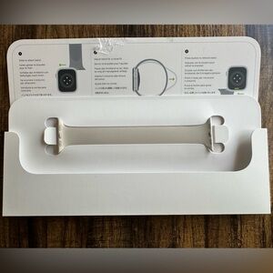 Apple Watch 41mm Solo loop band in Starlight size 5
